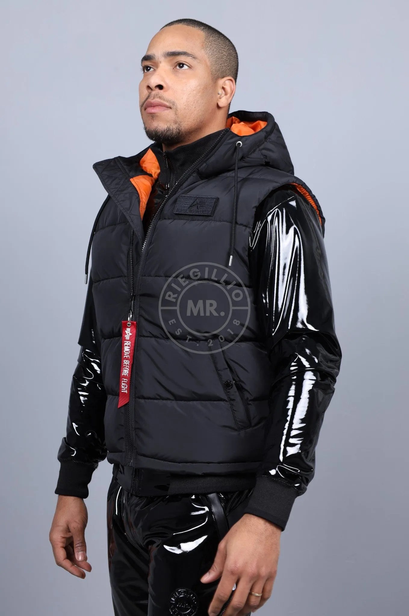 Alpha Industries Hooded Puffer Vest FD - Black