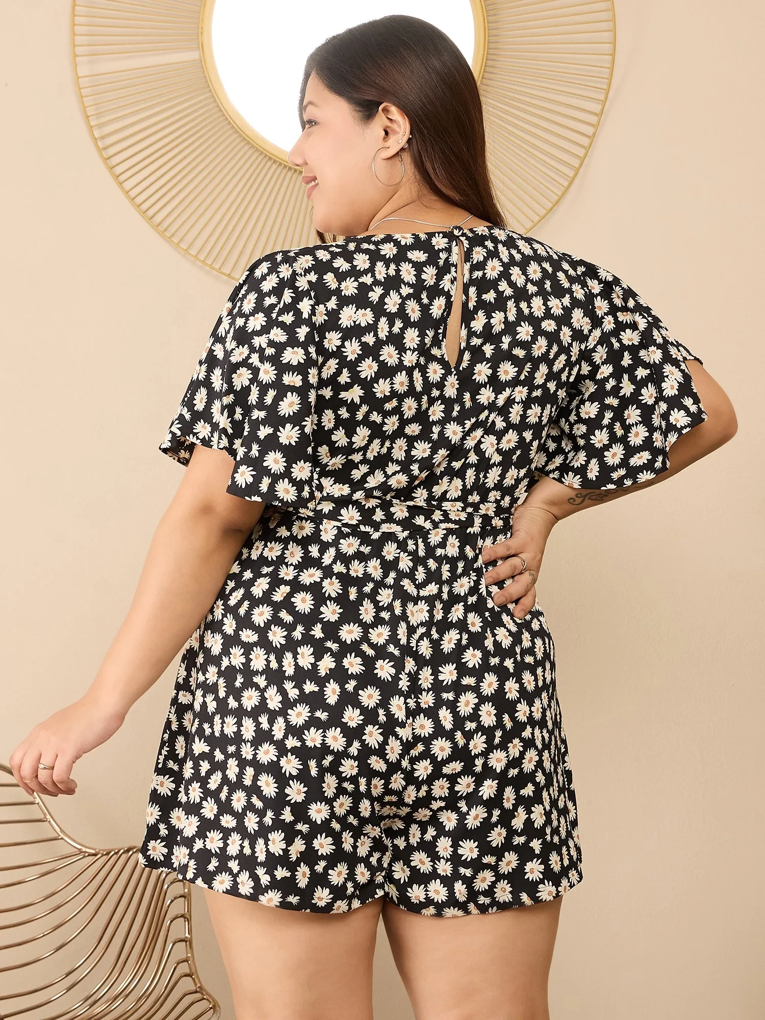 Berrylush Curve Women Black & White Floral Printed V-Neck Flared Sleeves Tie-Up Waist Back Keyhole Straight Hem Mini Jumpsuit