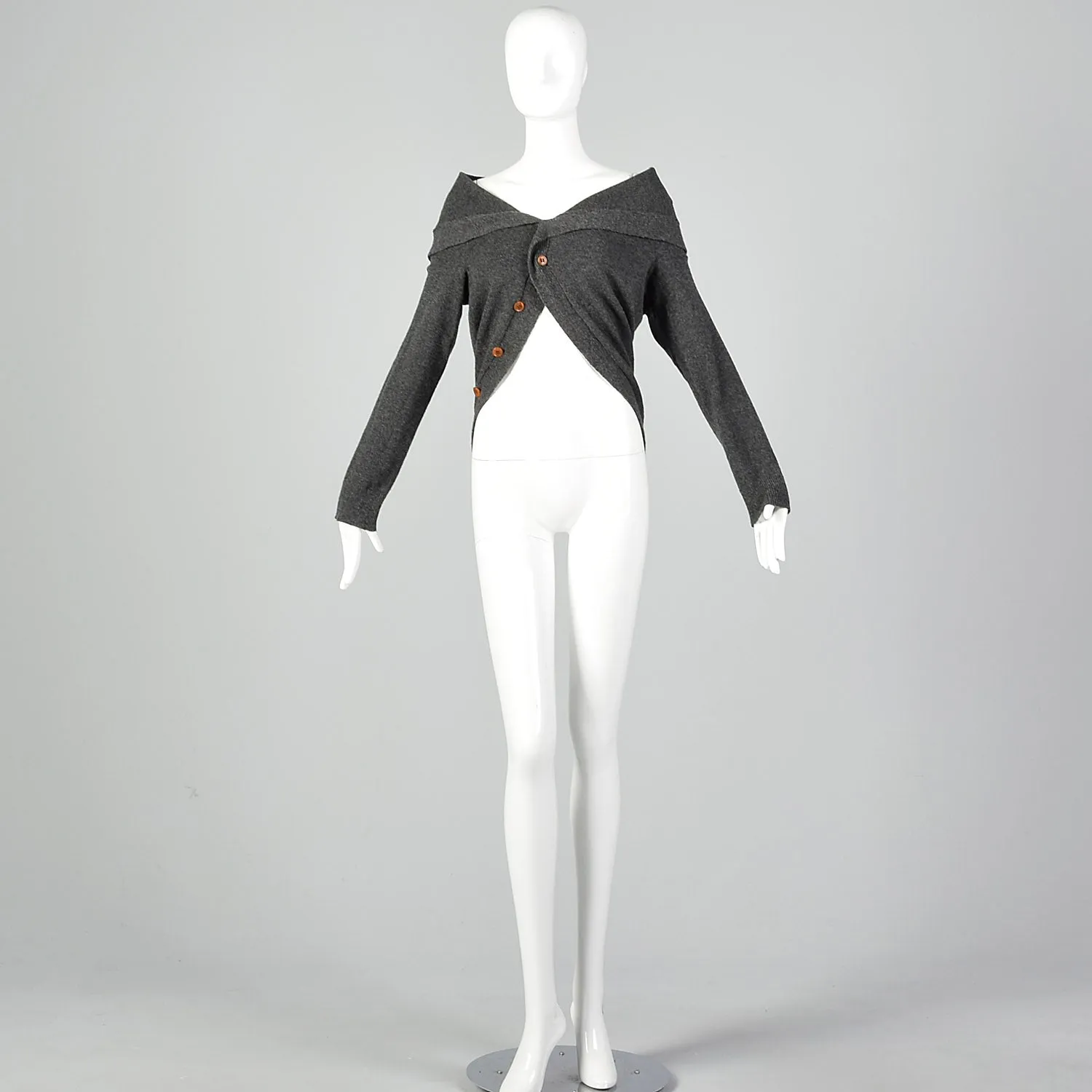 Comme des Garçons Fall 2002 Ready to Wear Gray Circle Cardigan