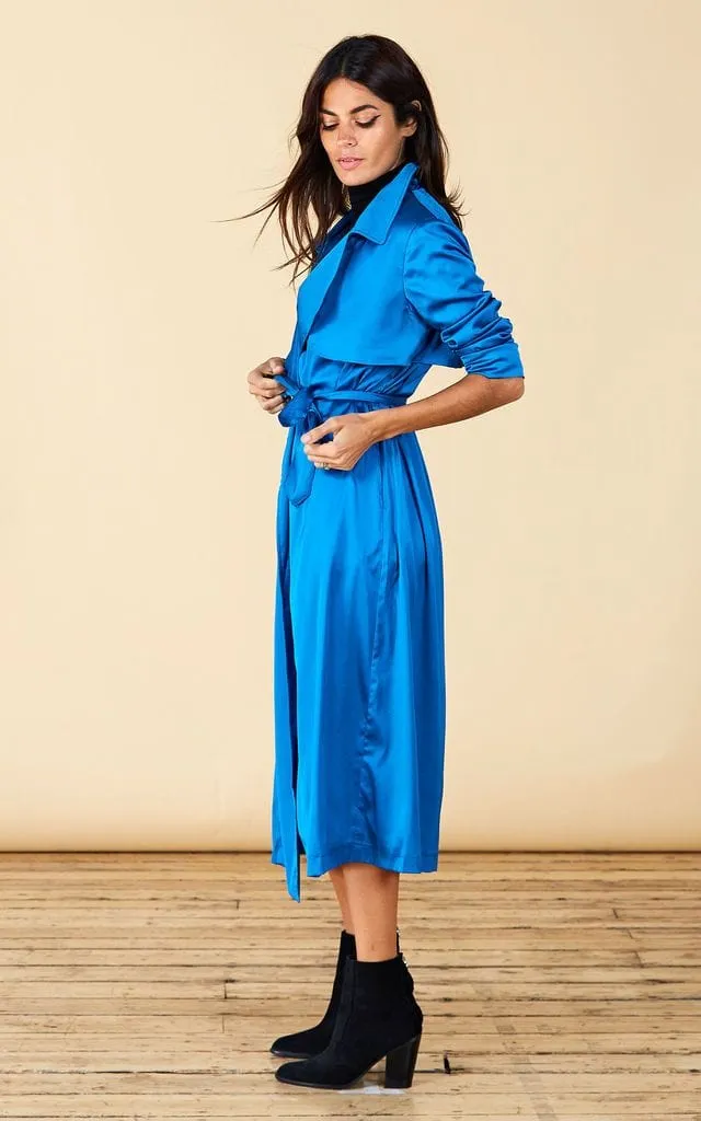 Riley Trenchcoat In Blue